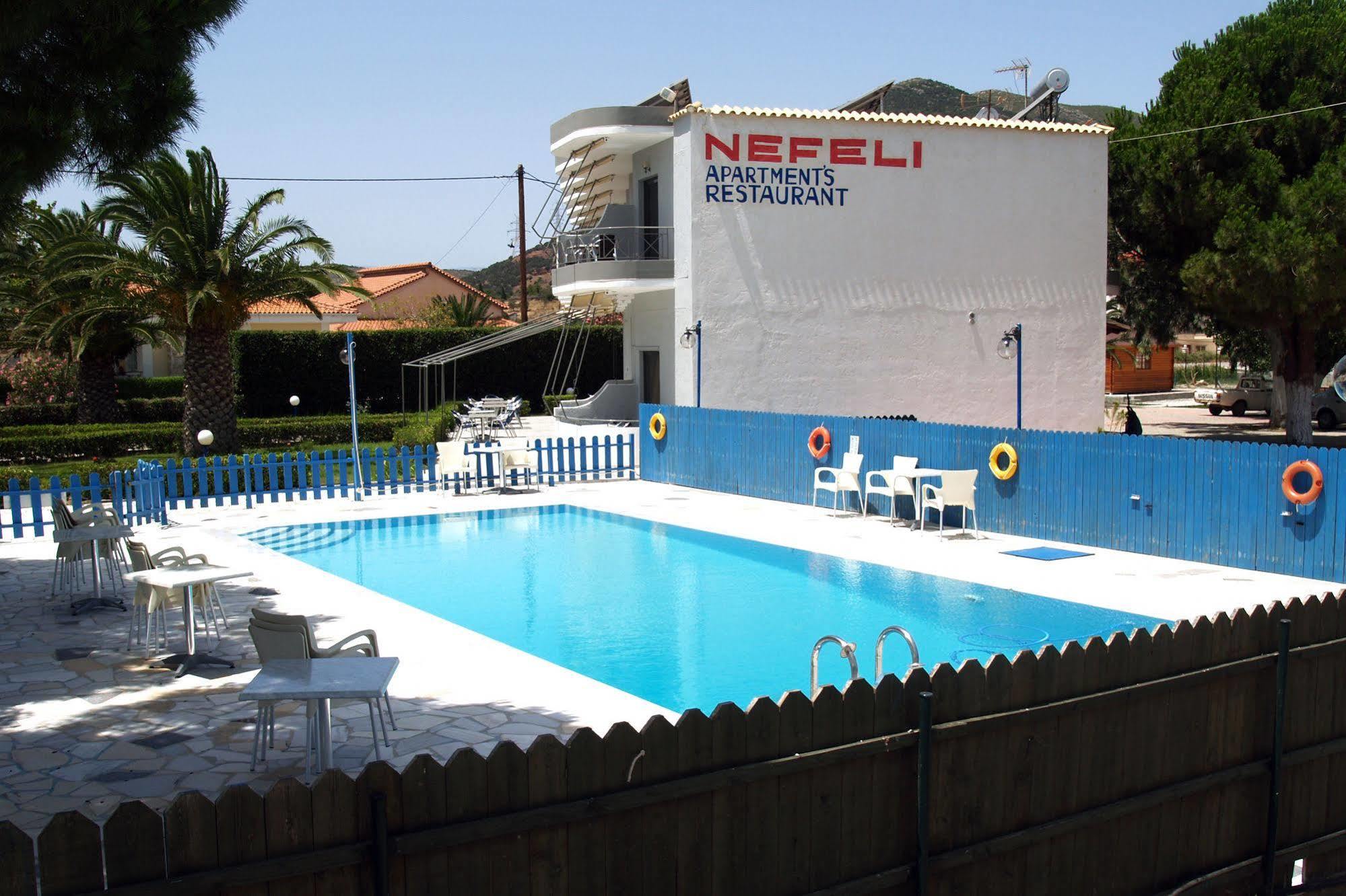 Nefeli Studios Eratiní Buitenkant foto